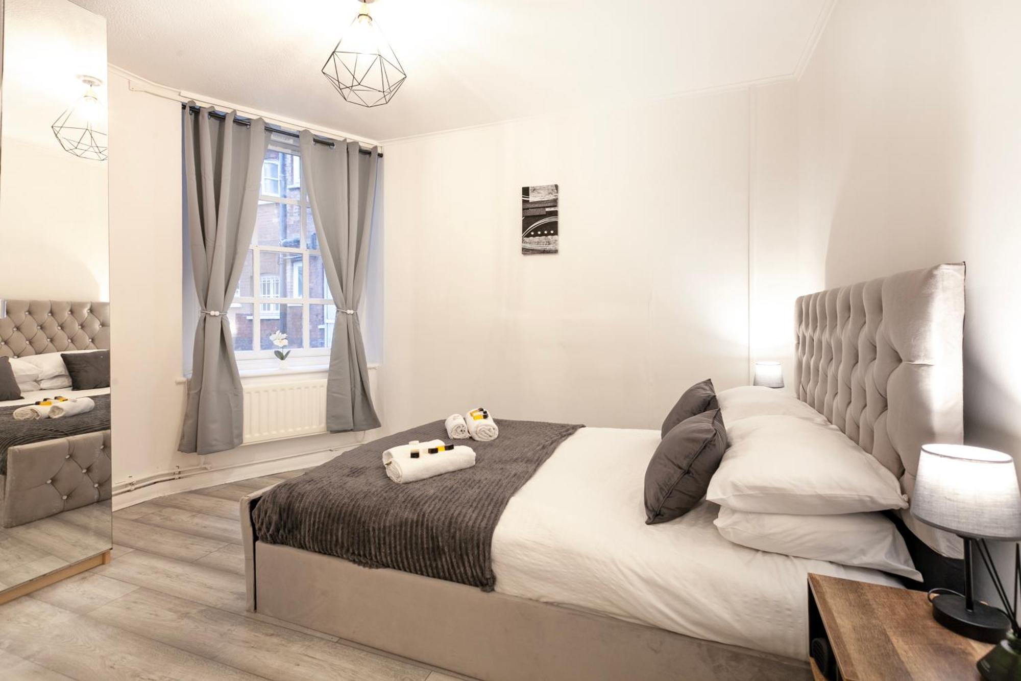 Beautiful One Bedroom Flat In Scott Ellis Gardens Londra Exterior foto